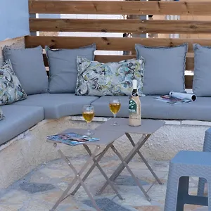 https://joya-studios.kefaloniahotels.net